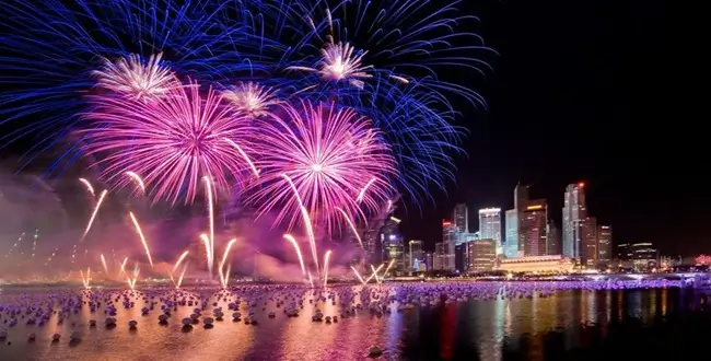 top 5 loại pháo hoa bộ quốc phòng được phép bán 2025
